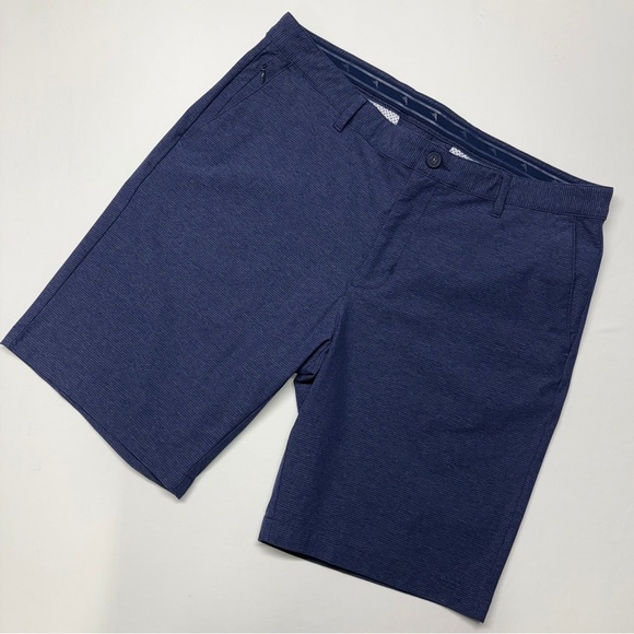 Tommy Bahama Other - Tommy Bahama Men's Chip Shot Short IslandZone 10" Shorts Blue Size 36